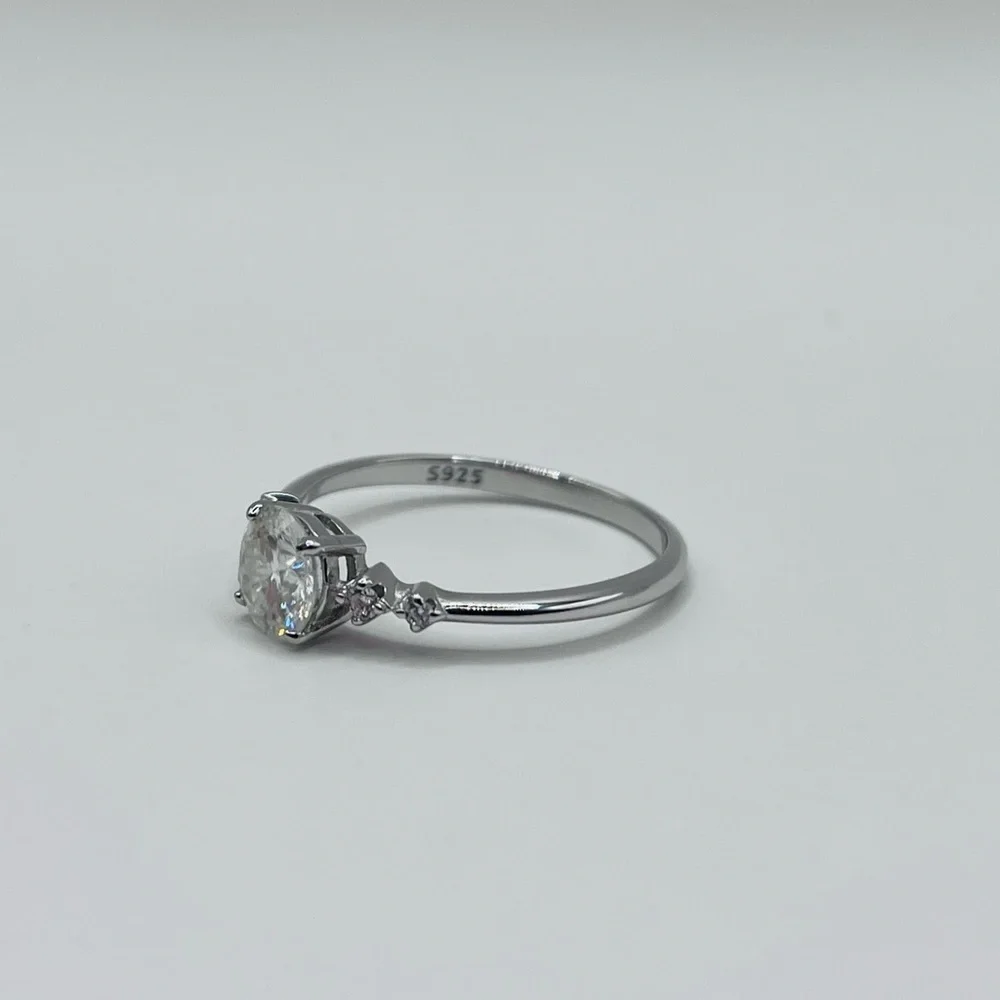 Moissanite Round Brilliant Sterling Silver Ring - Picture 4 of 6